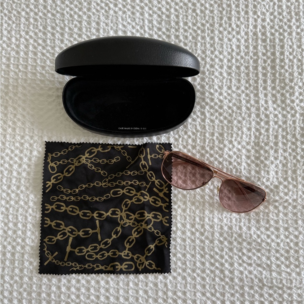 Juicy Couture Rose Gold Aviator Sunglasses and Case